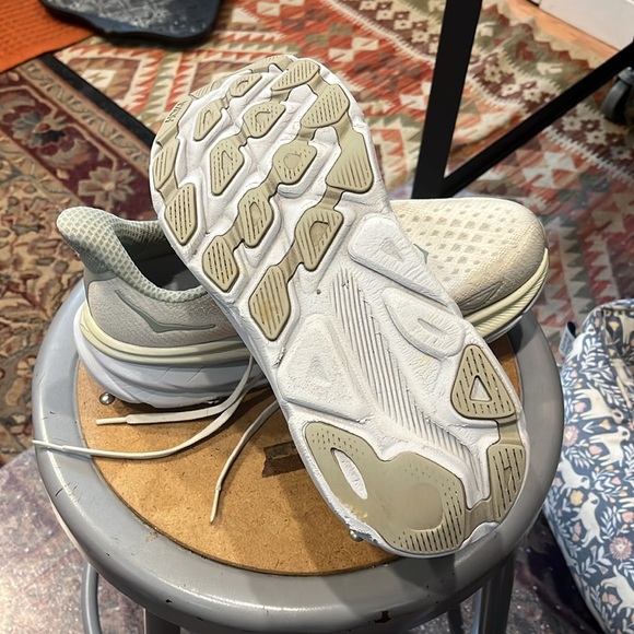 Hoka Clifton 9 - used - men’s 10.5 - 279 miles run on them - Picture 8 of 14